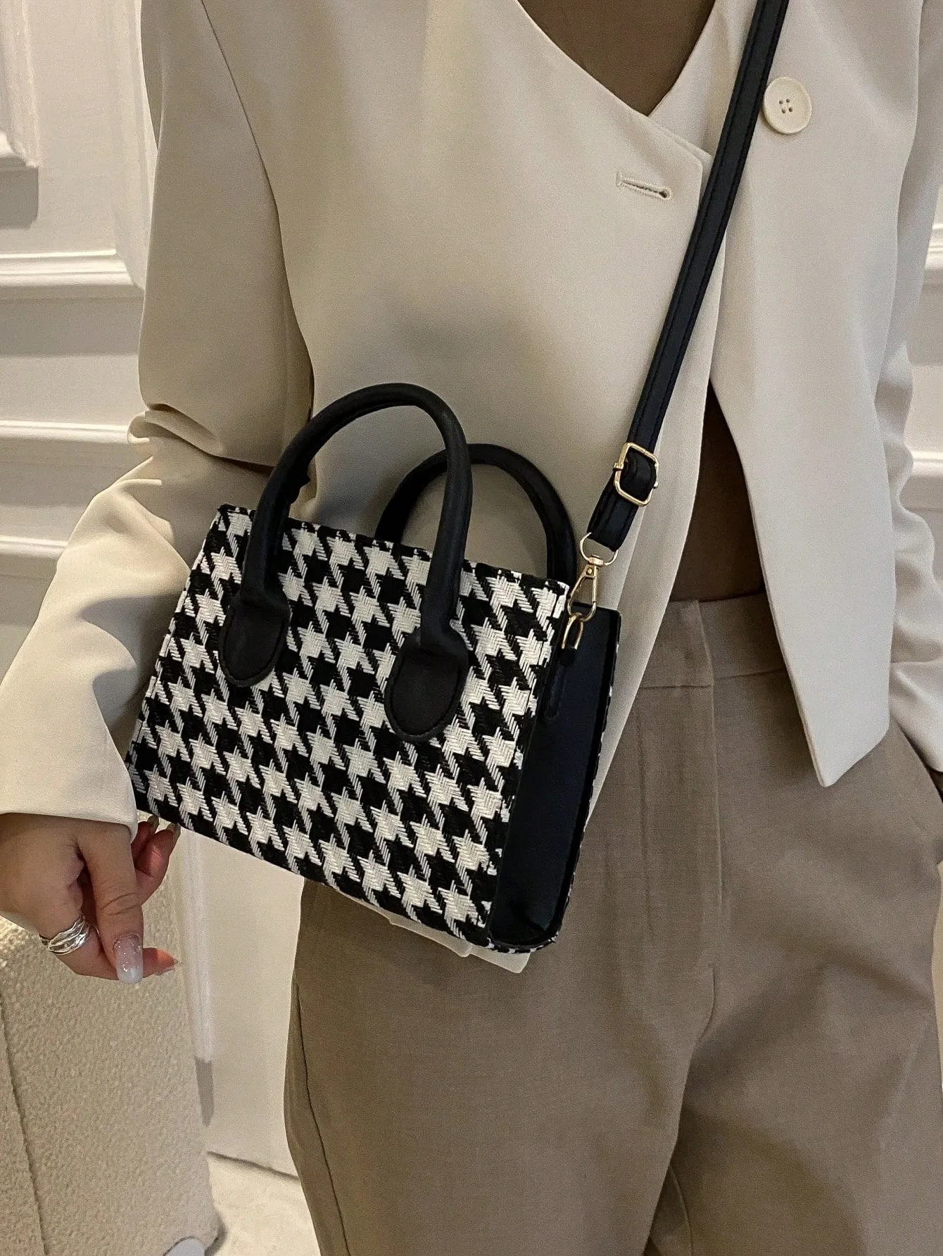 1 Piece Zipper Opening Bird Check Square Bag