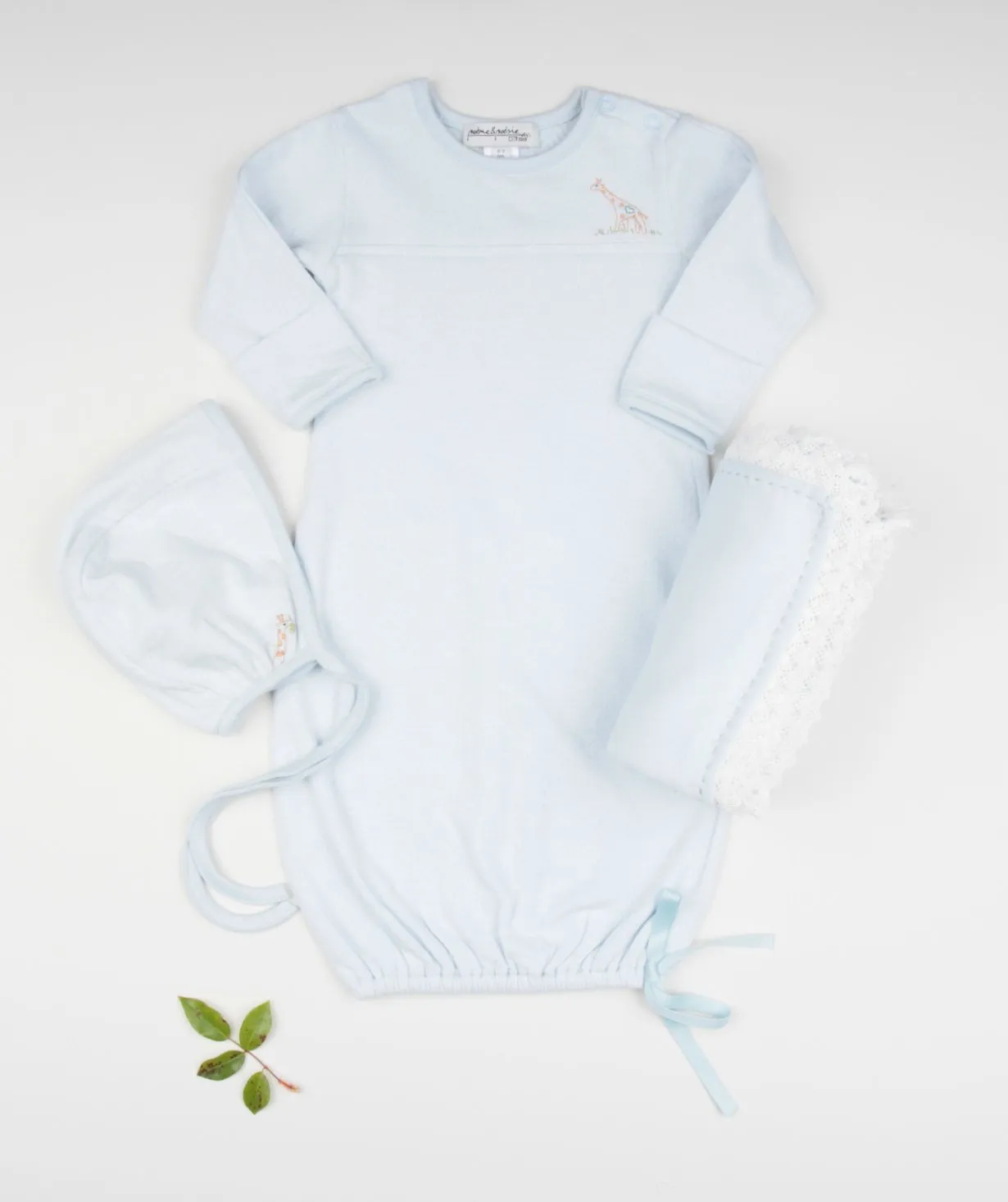 Big Heart Giraffe Baby Gown, Sky Blue