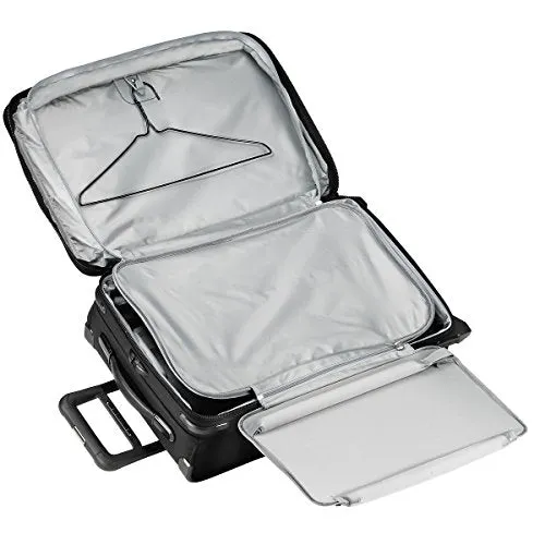 Briggs & Riley Baseline 4-Pc Set- C/O Spinner, C/O Duffel, Toiletry Kit, Portmantos Tracking Device