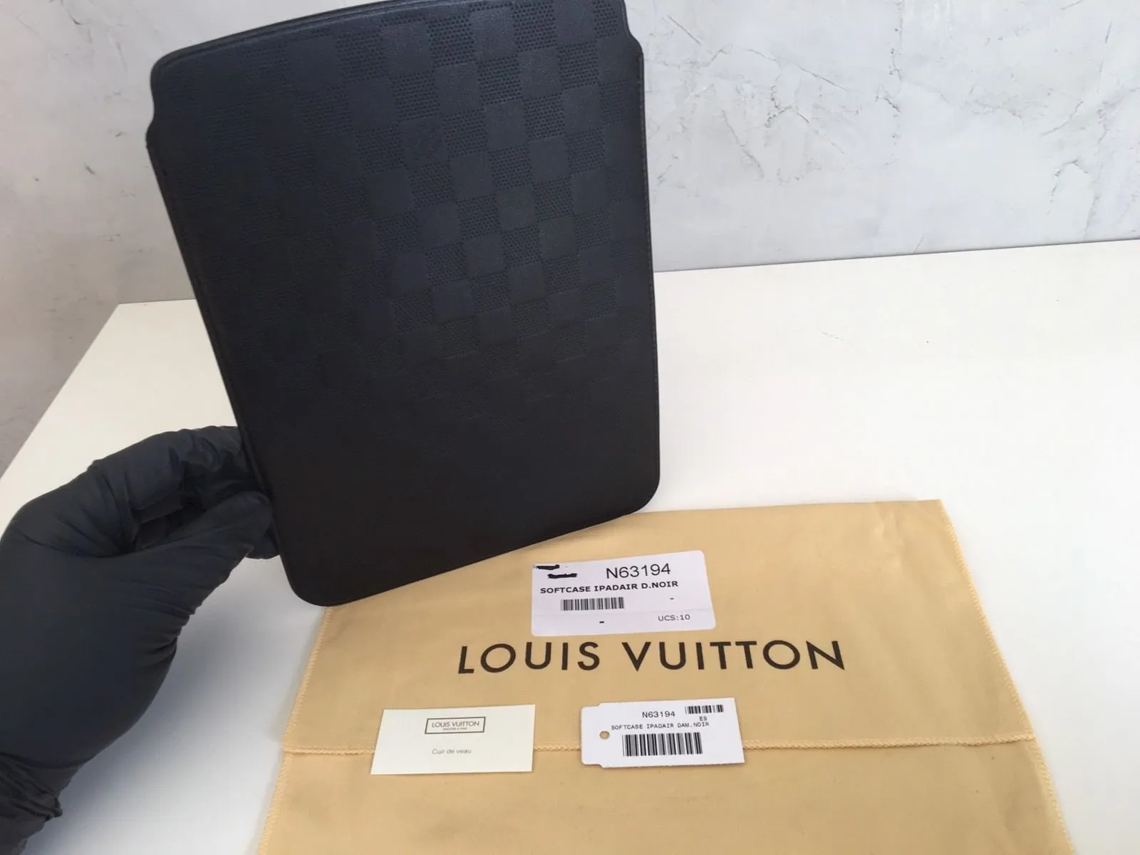 Damier iPad Air Softcase