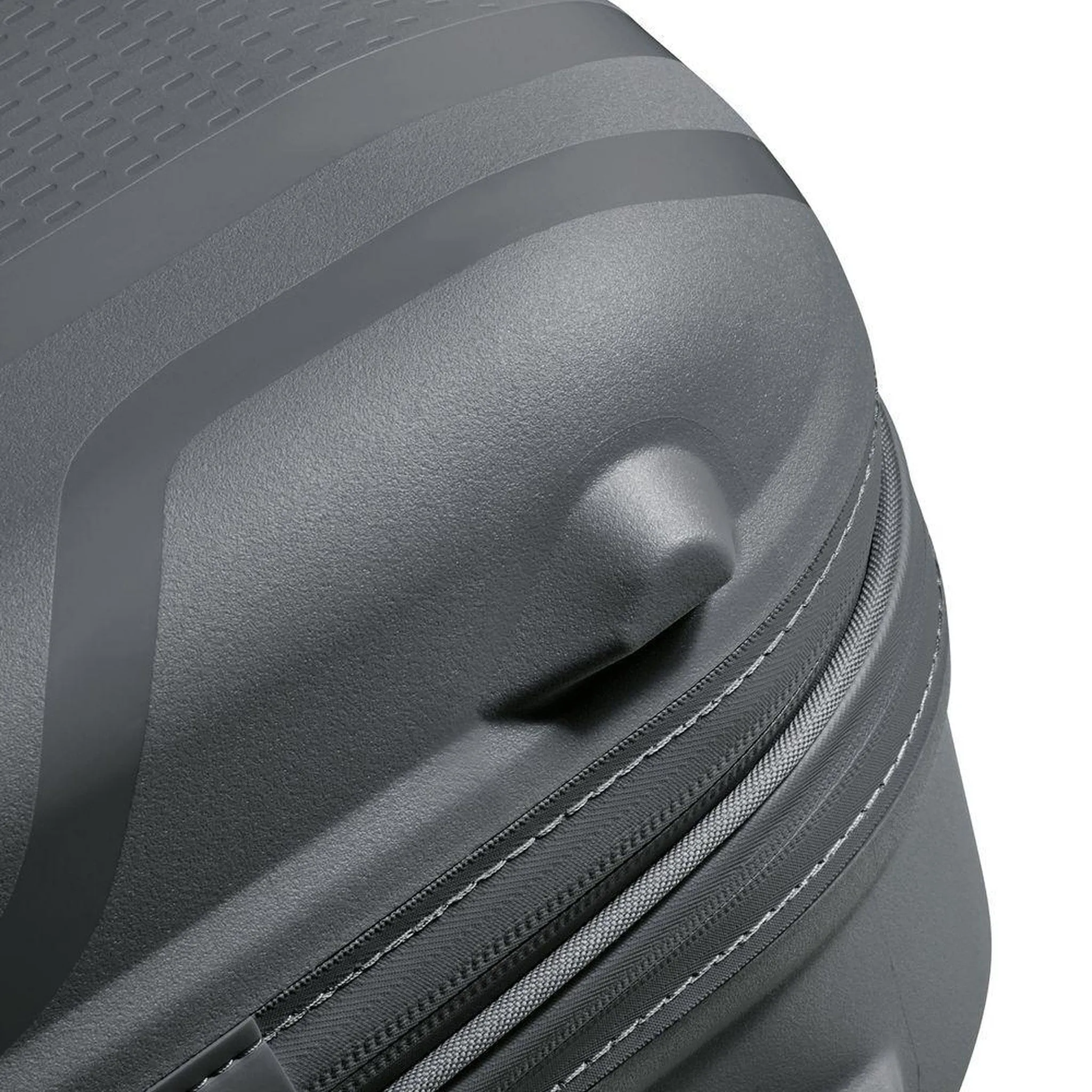 Delsey Clavel 19" Expandable Spinner Carry-On