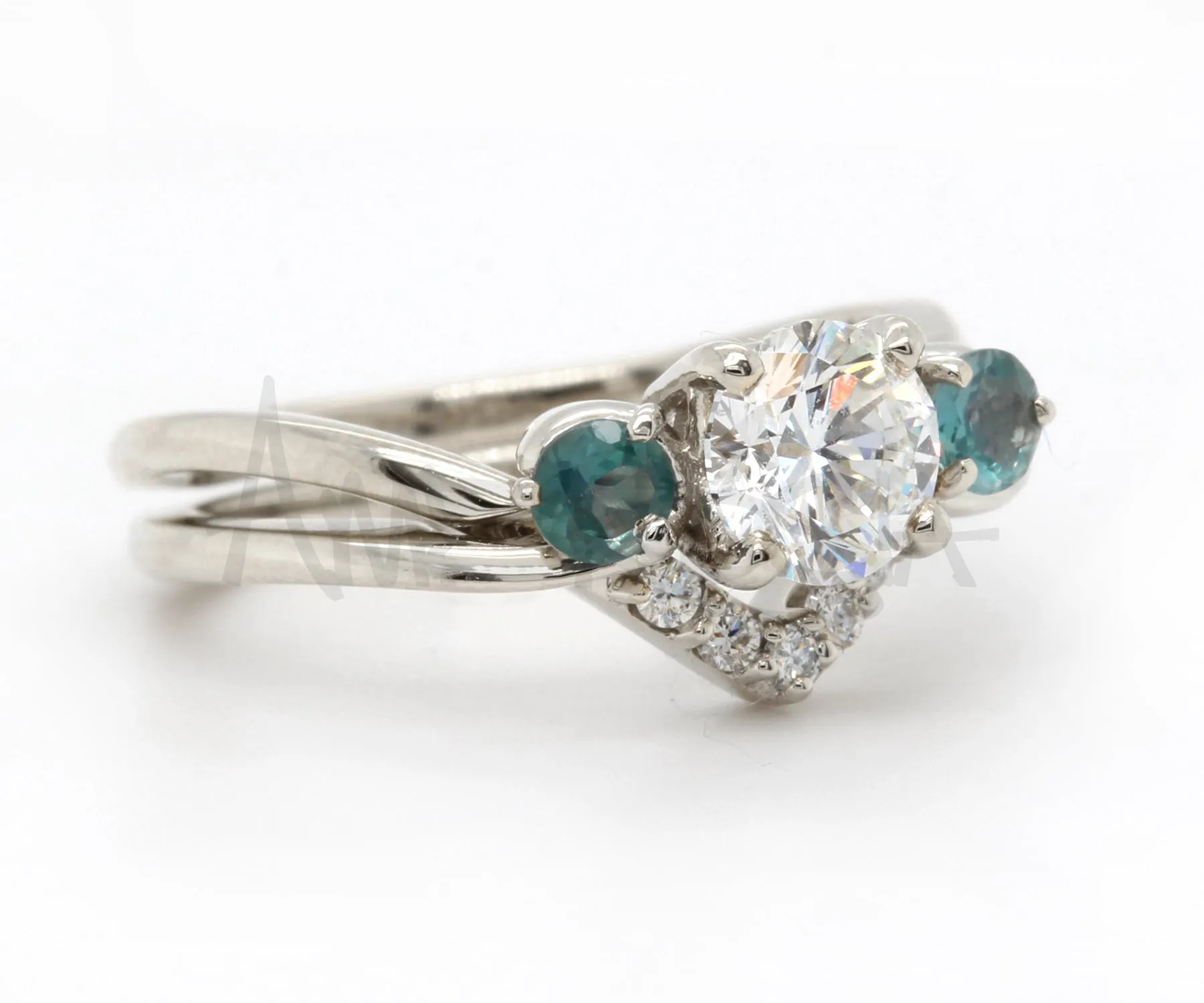 Interlocking Diamond Alexandrite Engagement Wedding Ring