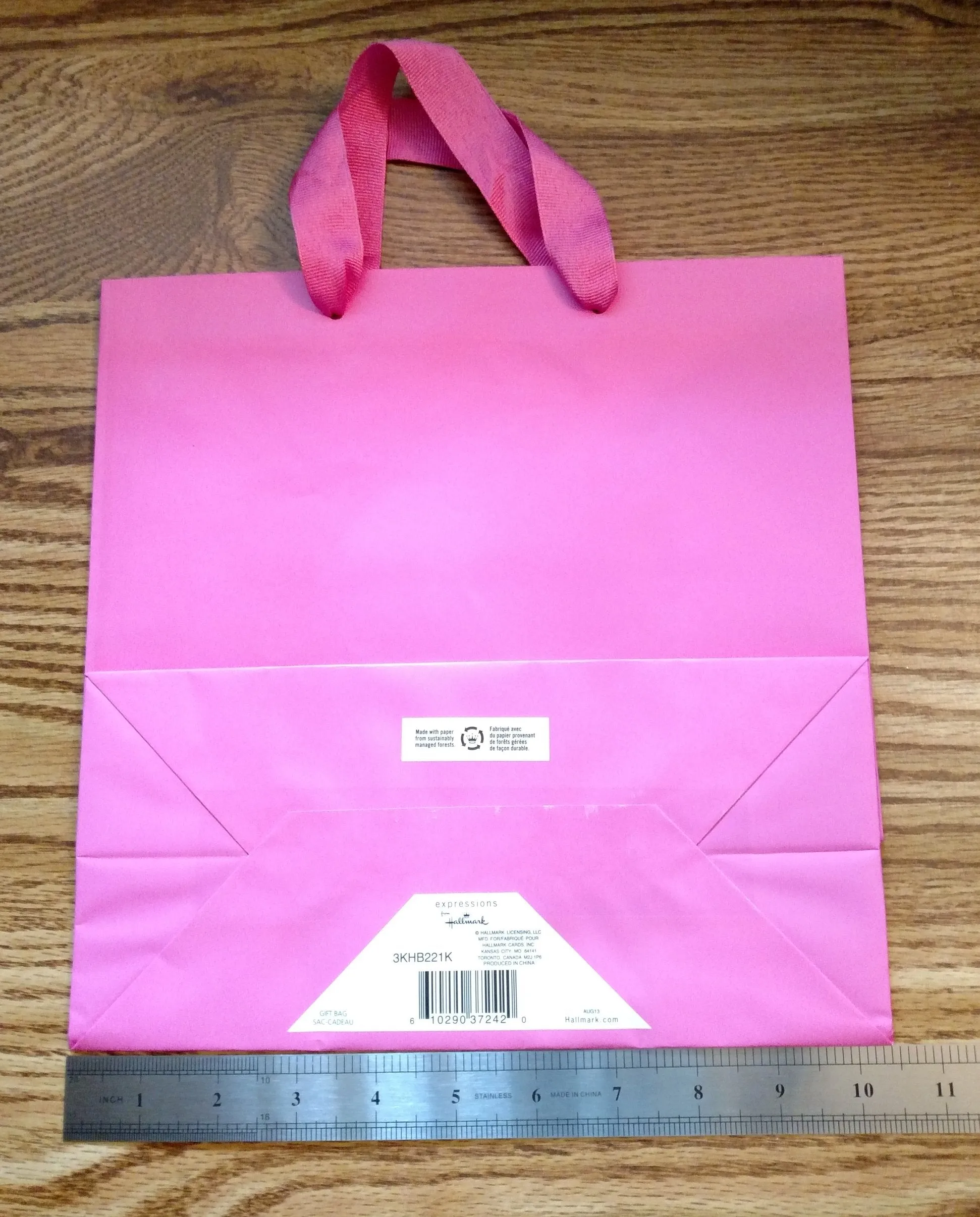 NA Winged Heart Gift Bag