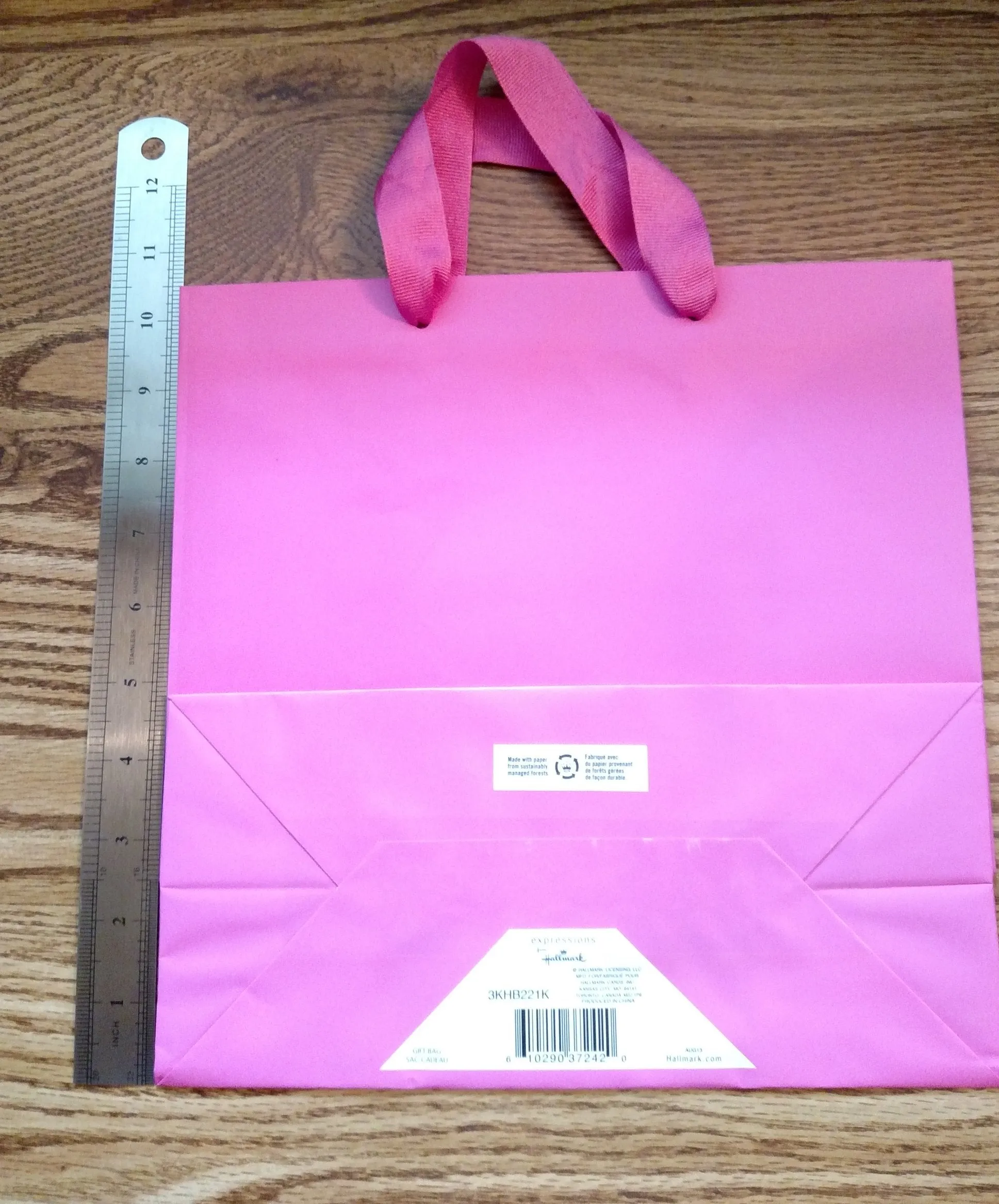 NA Winged Heart Gift Bag