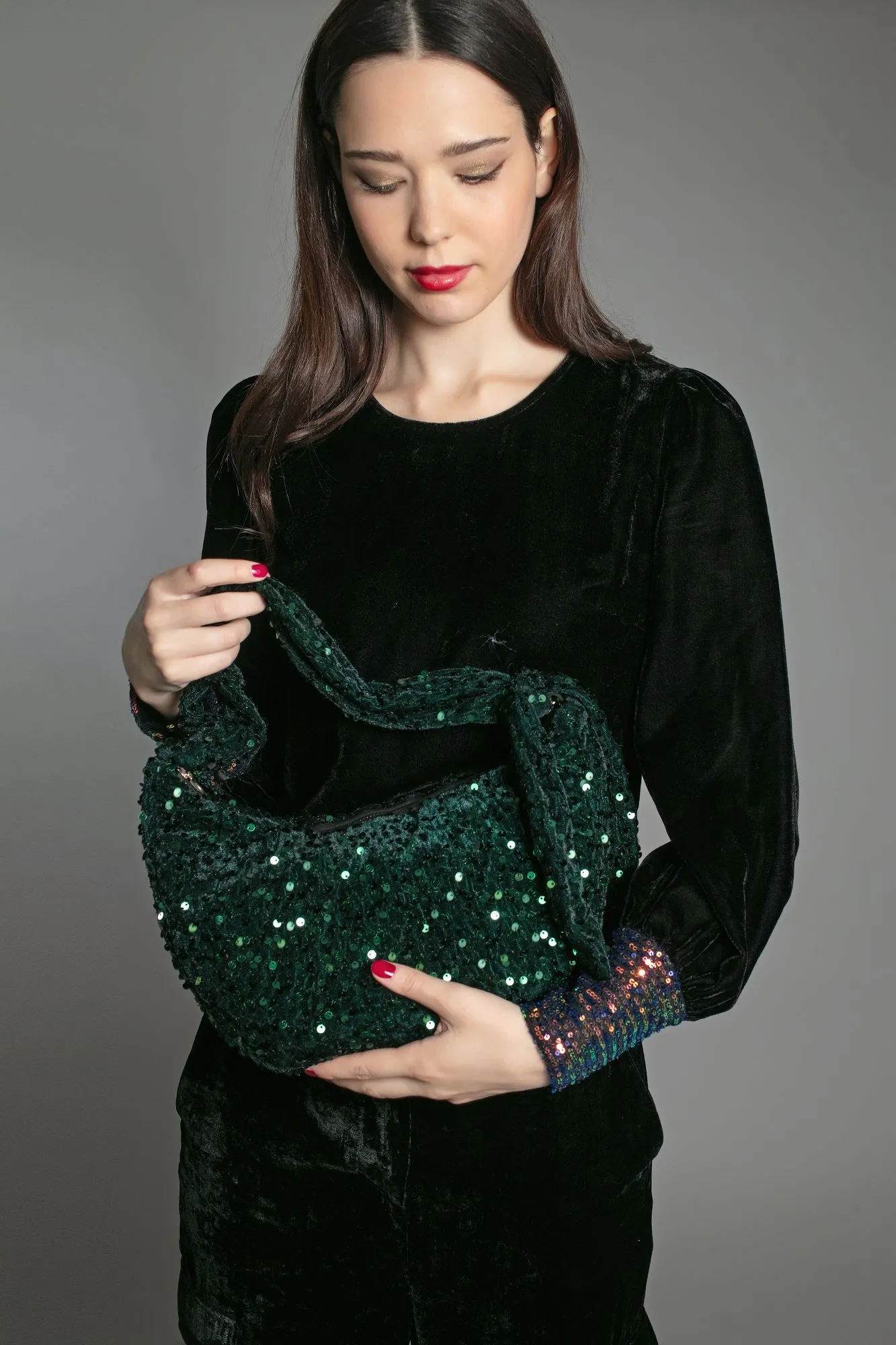 NESSA HALF MOON SEQUIN BAG IN GREEN
