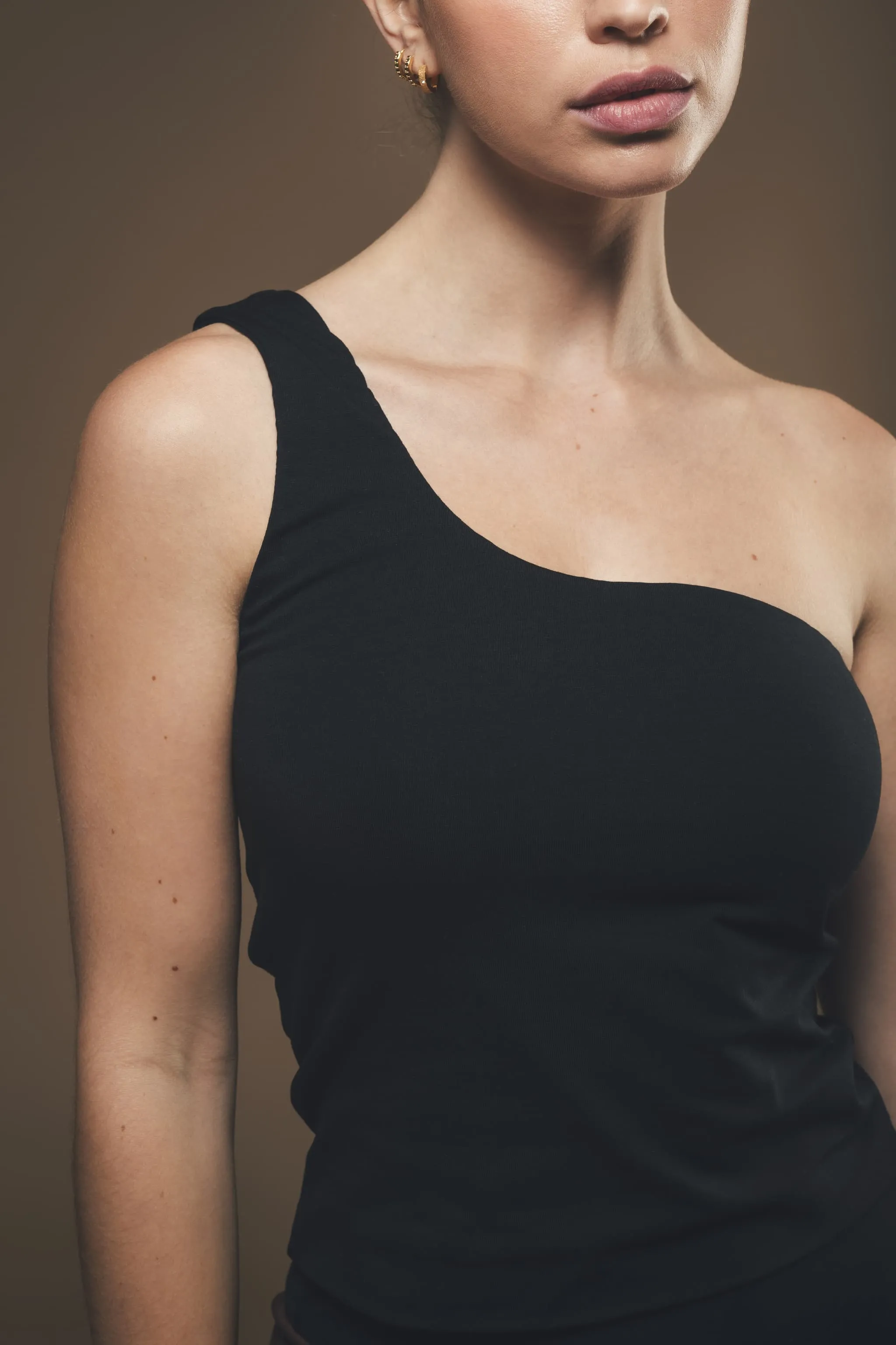 Organic Cotton One Shoulder Top | Black