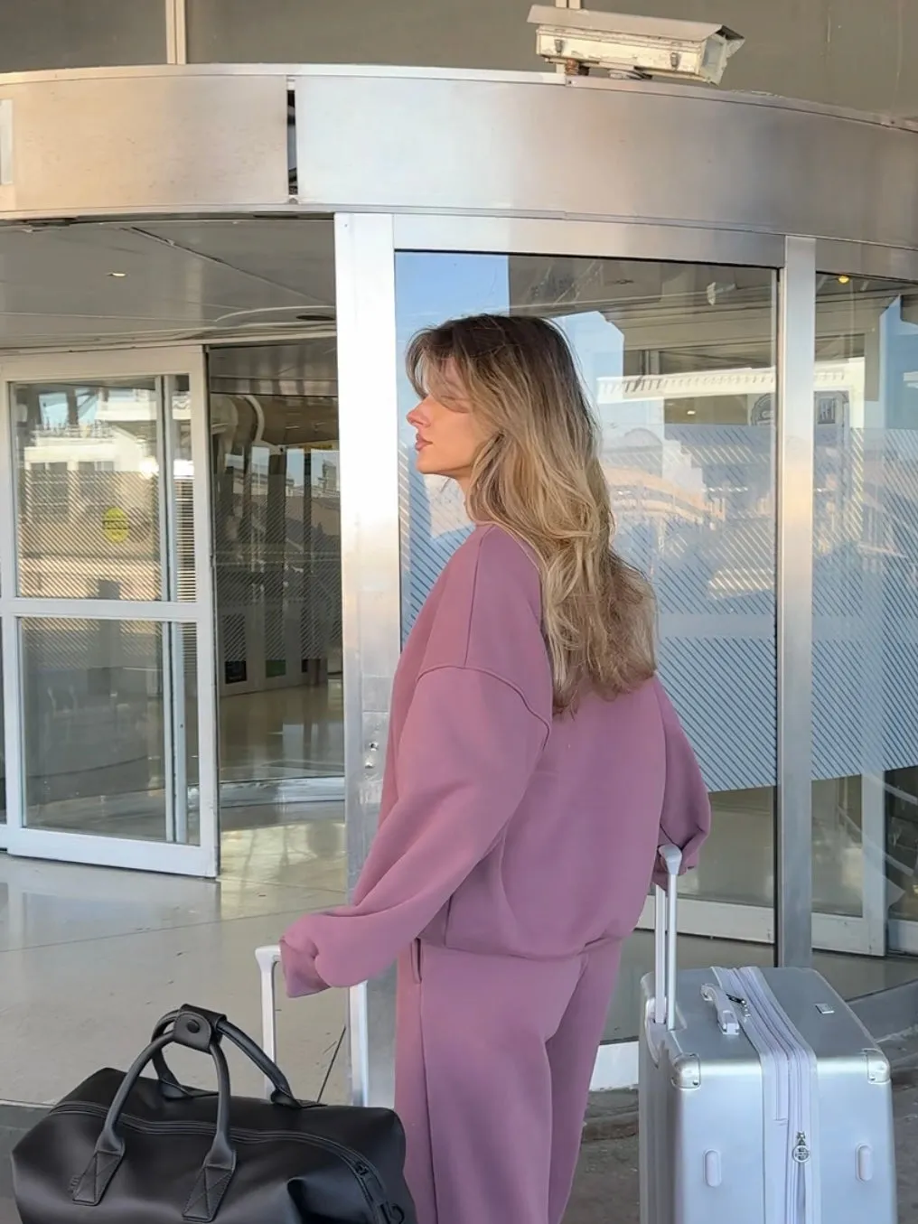 Oversized Turtleneck Sweatshirt
