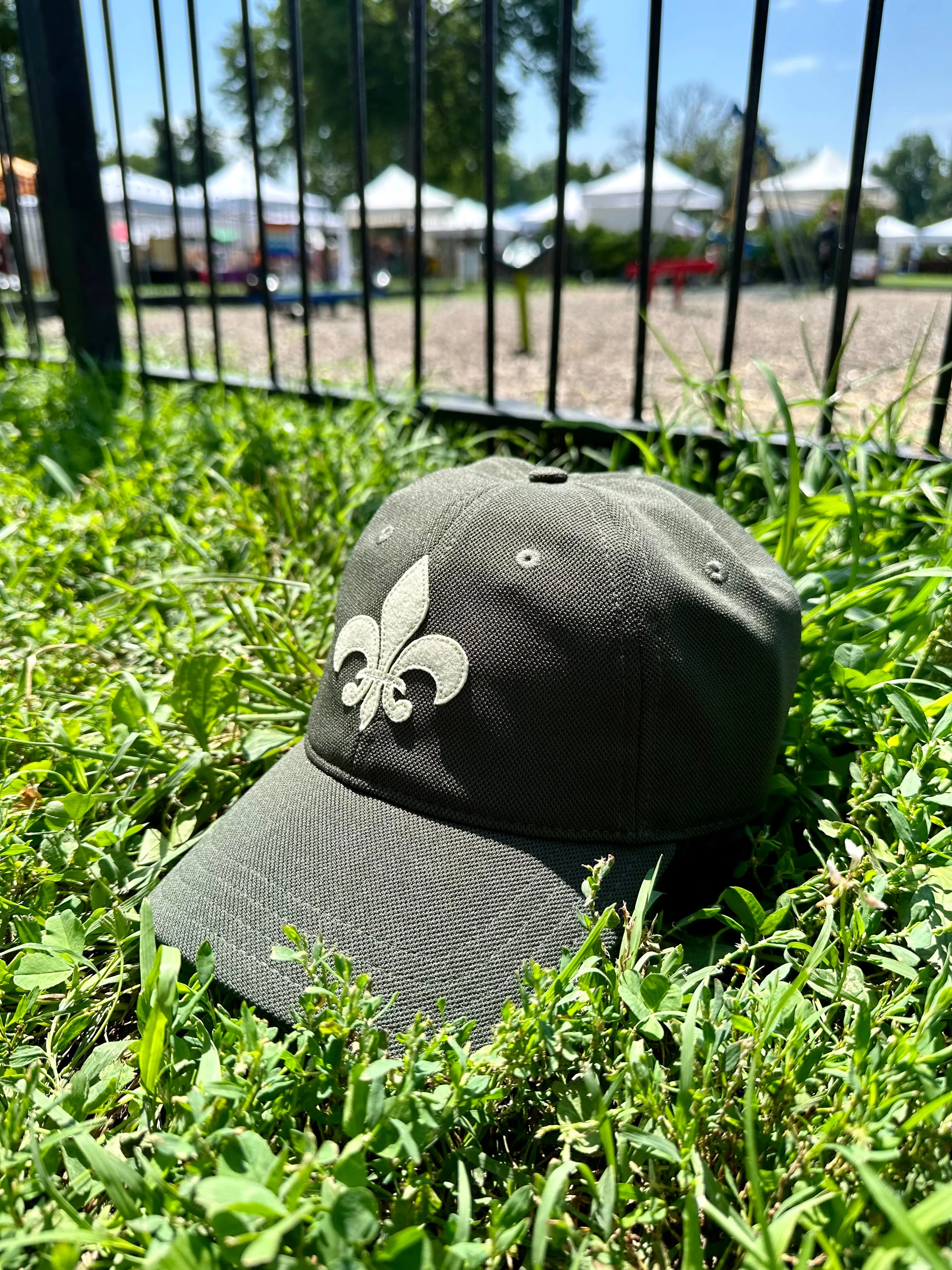 Recycled Fleur-de-Lis Active Hat