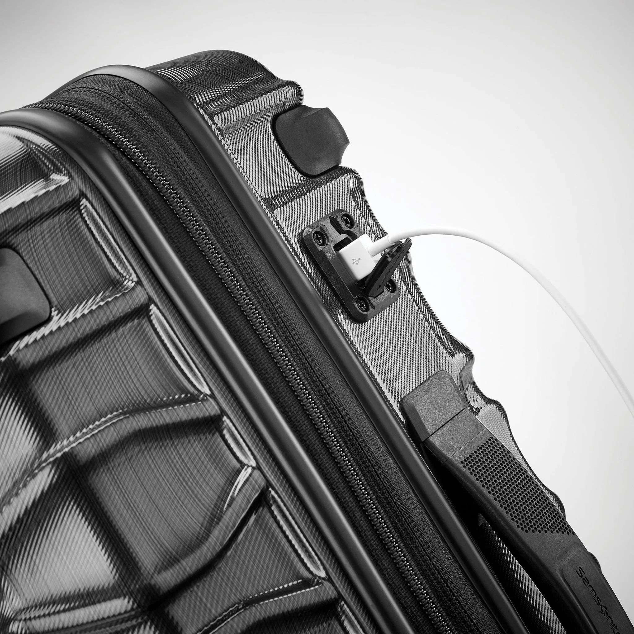 Samsonite Stryde 2 Carry-On Spinner